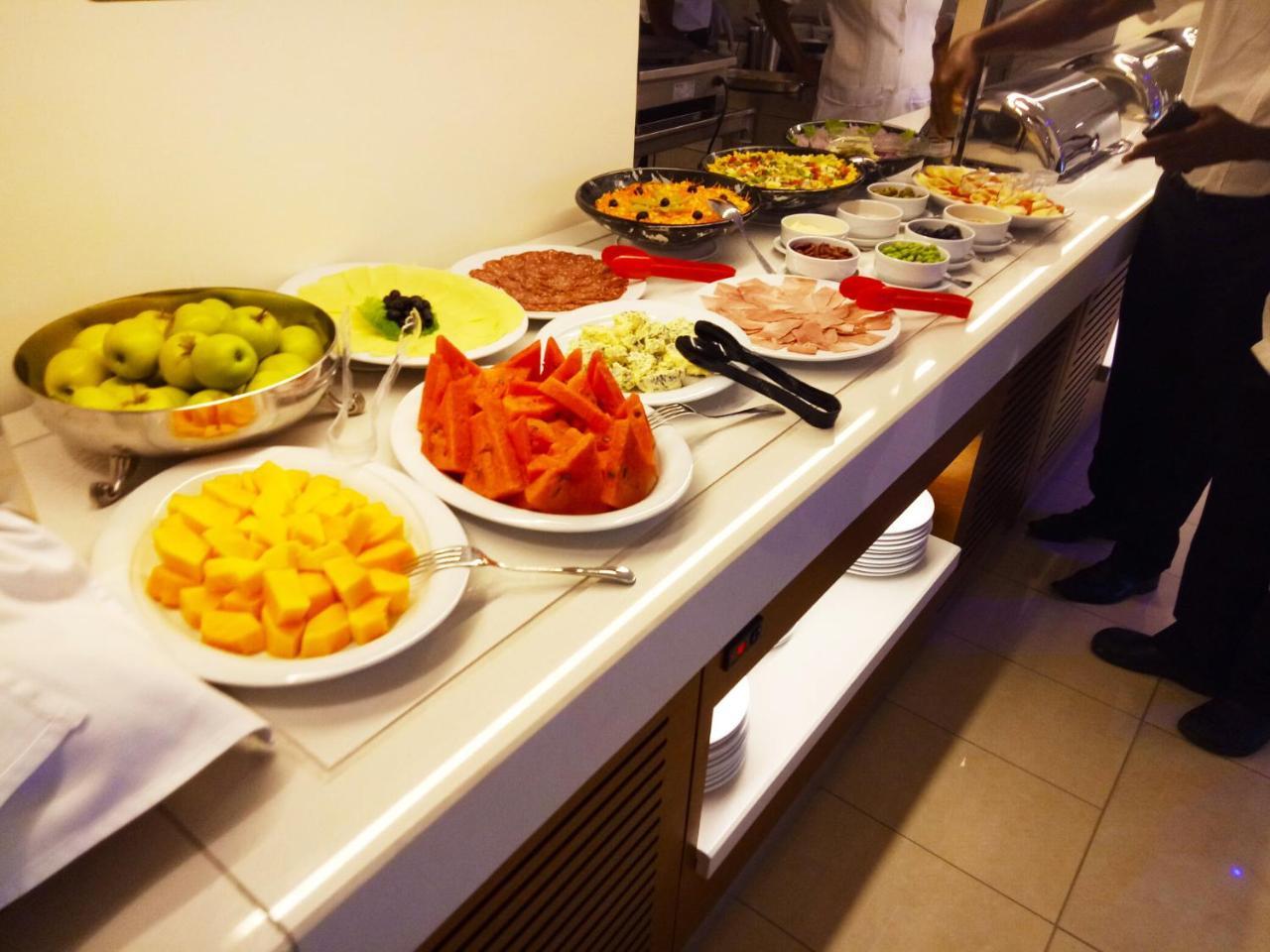 Monty Suites & Golf Uyo Dış mekan fotoğraf